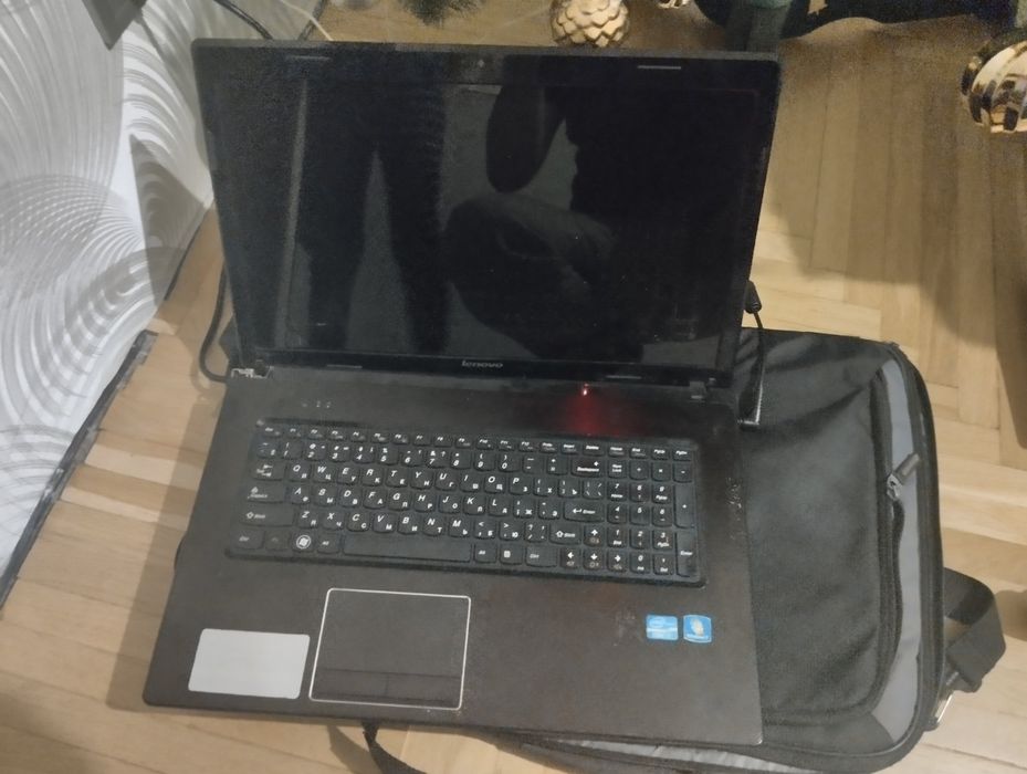 Продам ноутбук lenovo