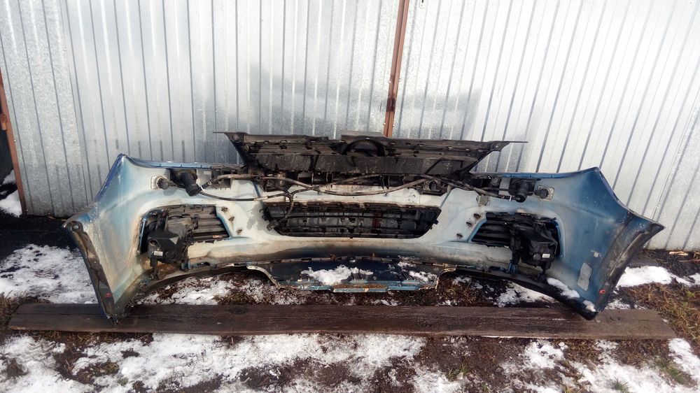 Opel Vectra C LIFT Zderzak Przód z grillem czujniki PDC spryski Z21B