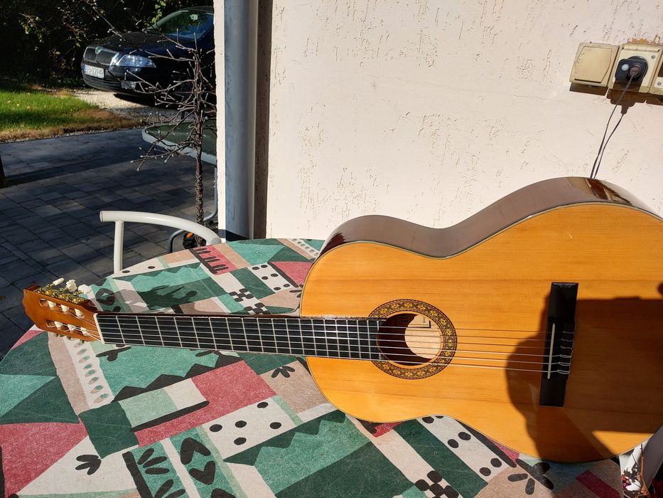 Japan Hokada 3150 gitara klasyczna  Bardzo dobre brzmienie !!