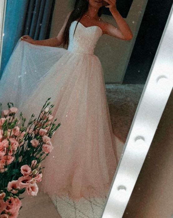 Весільна сукня розмір S