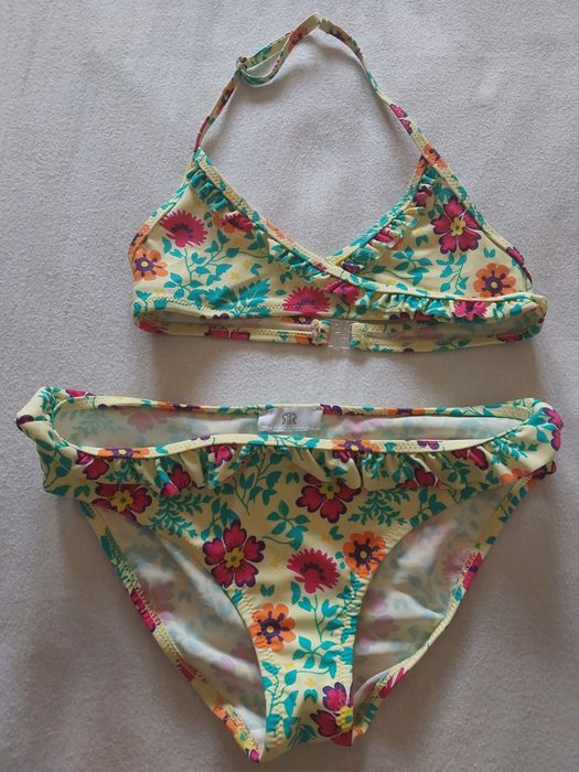 2 Biquinis Menina, 11-12A