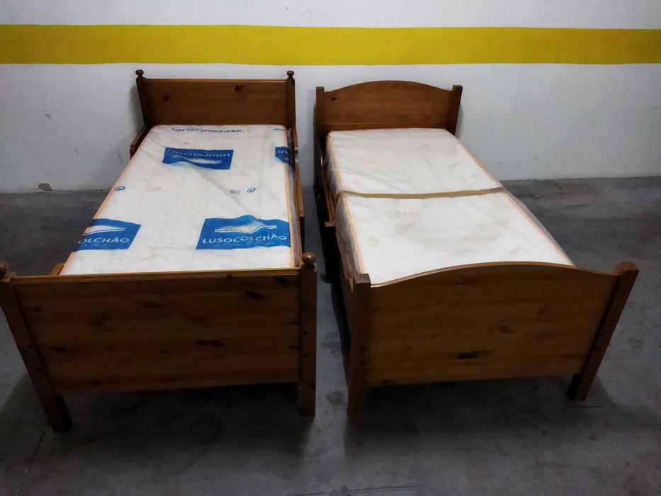 Cama Extensívei em Pinho com Estrado De Madeira e Colchão Lusocolchão