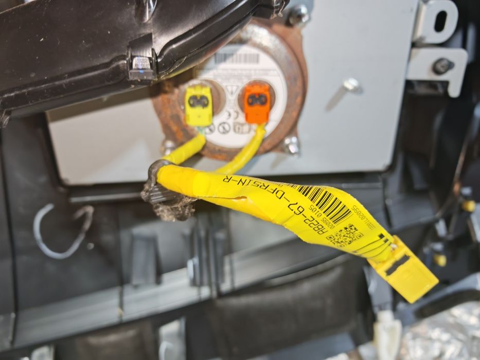 Deska mazda cx30 pasy poduszki