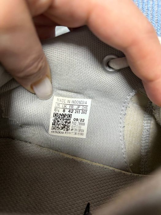 Кросівки adidas