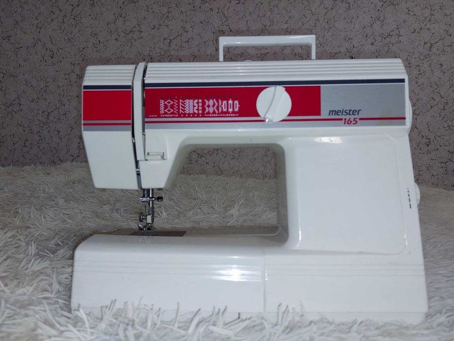 Швейная машинка Husqvarna meister 165