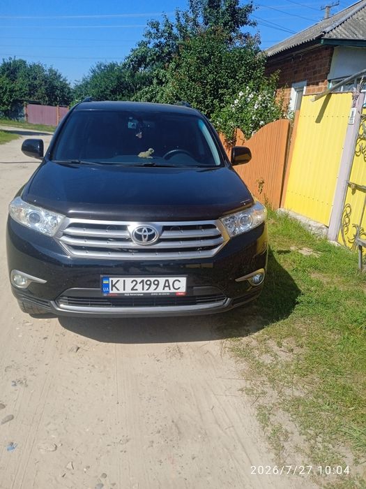 Продам авто Тойота  Хайлендер2