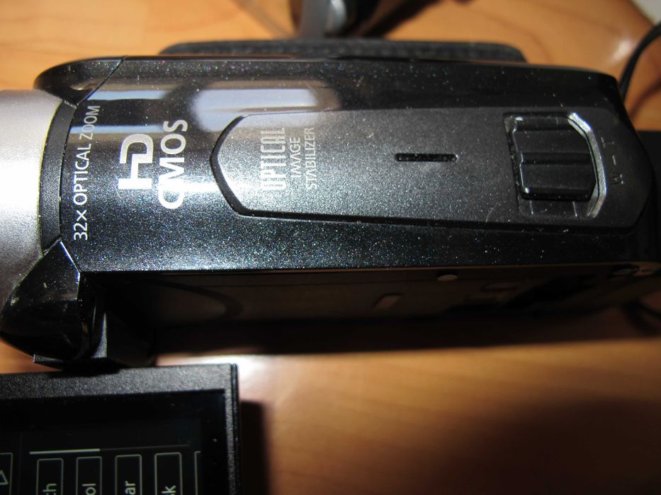 Canon HF 406,  Full HD,  професійна