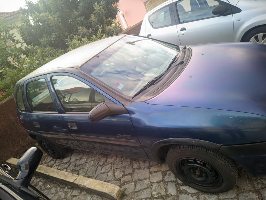 Carro Opel Corsa 700€  com poucas marcas do  tempo, carro muito fiável — photo 3