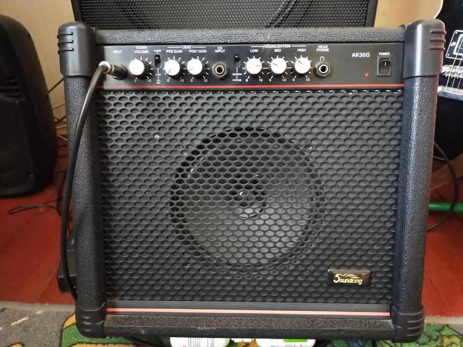 Sound king AD 30 G Комбоусилитель.