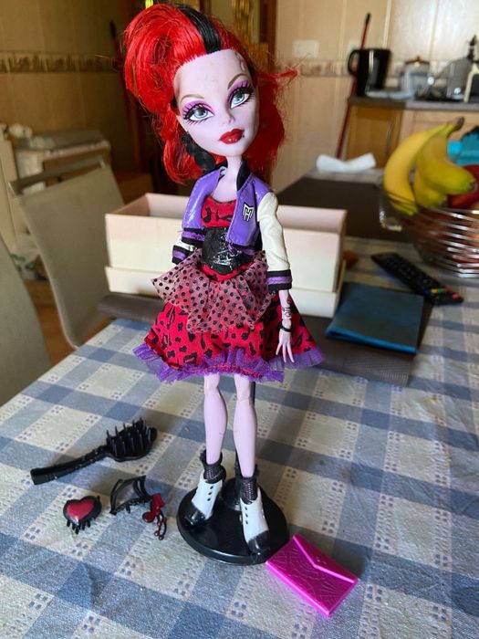 Monster High original Operetta, com acessórios incluídos
