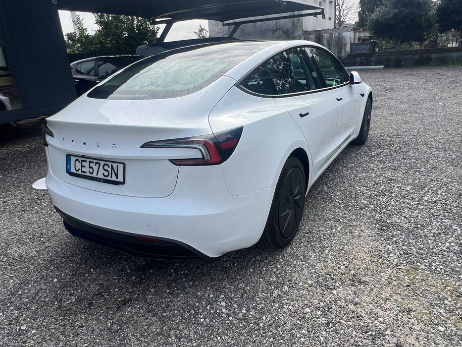 Motorista TVDE - 24h - Tesla Model 3 - 0 KM