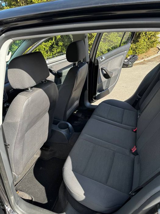 Продам Volkswagen golf 5