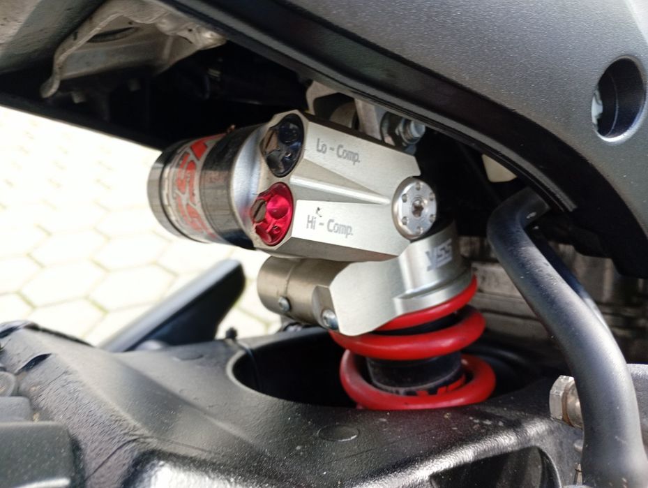 Suzuki GSXR 1000 k8 full extras/ 140€/mês entrega nacional e ilhas