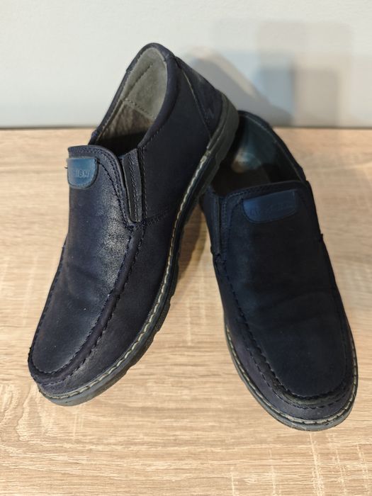 Buty chłopięce eleganckie rozm 34