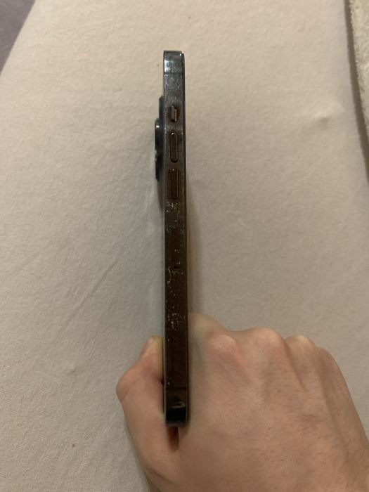 Iphone 13 pro uszkodzony