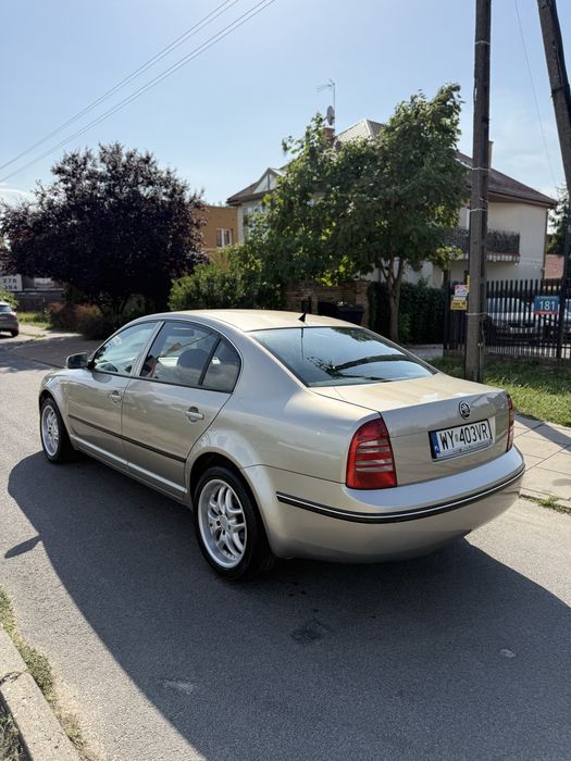 Skoda Superb 1.8T / manual /klima