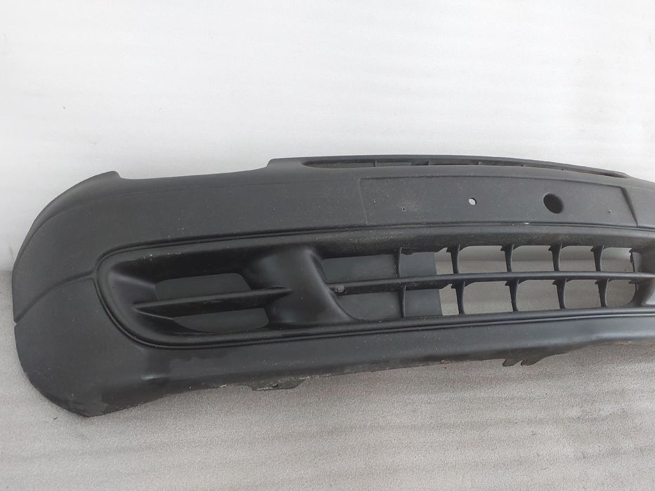 Pára-choques frente RENAULT Twingo I (C06_)