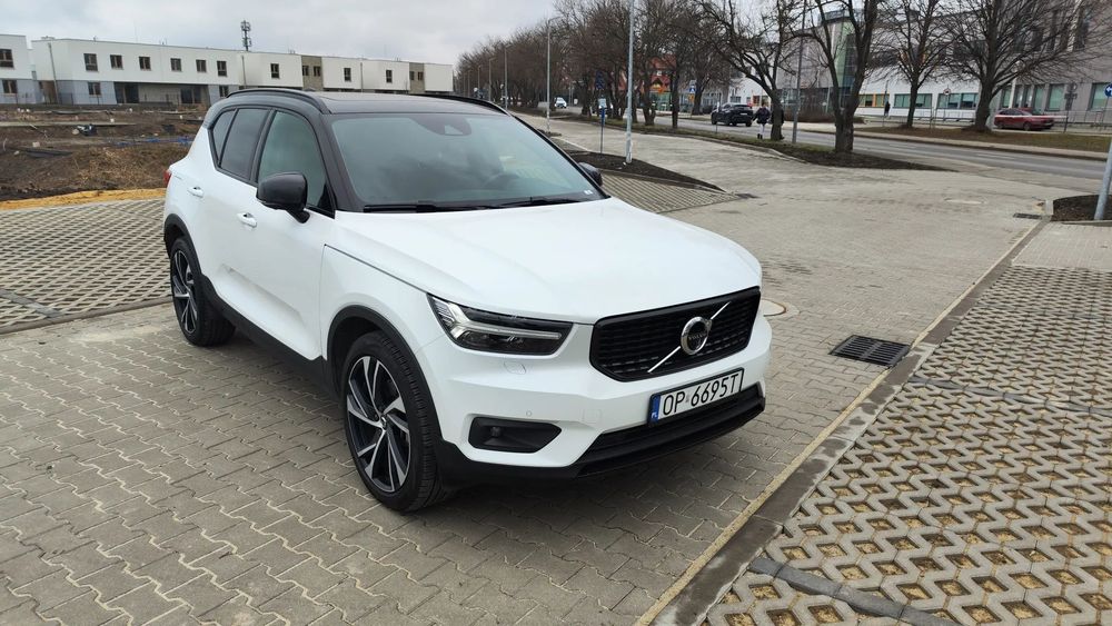 Volvo XC 40 Volvo XC40 T5 AWD R‑Design Polestar | Bogata wersja |CARFAX| Prywatnie