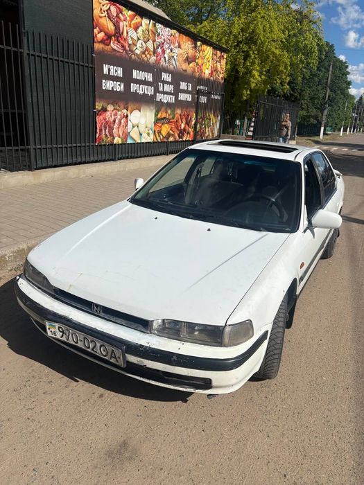 Продам Хонду Аккорд 4 2.2 бензин