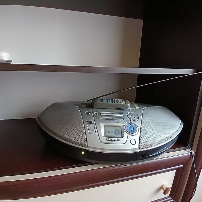 Магнитола  "Панасоник" -"Panasonic"