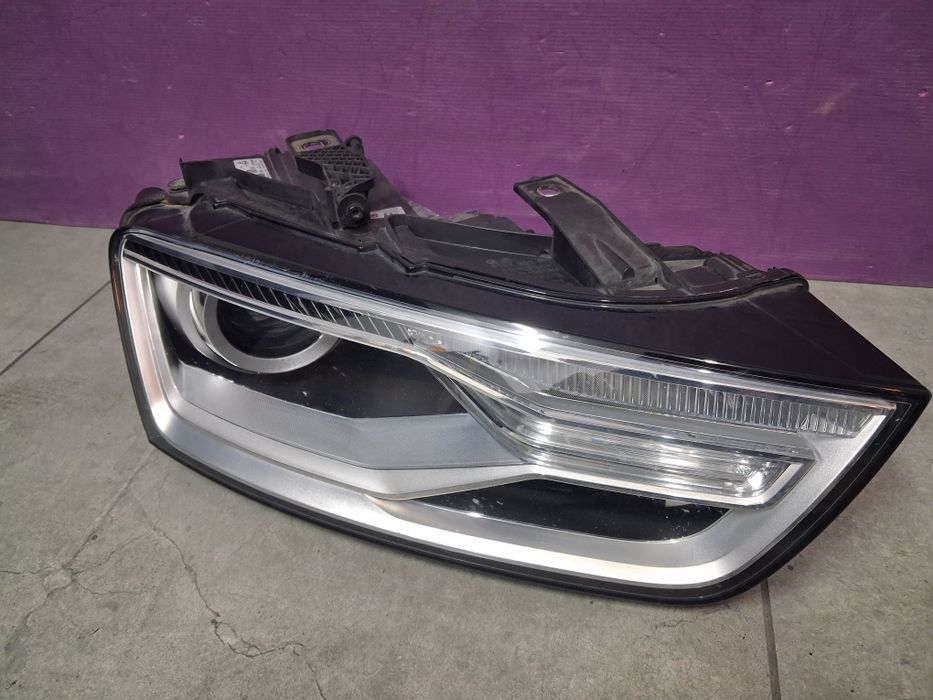 Lampa Audi Q3 Lift Xenon Prawa - 8U0941006C
