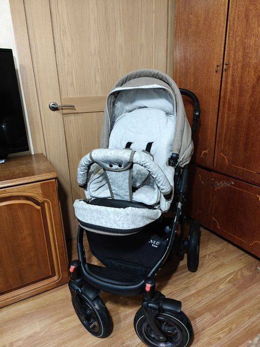 Дитяча коляска 3 в 1(коляска ,автокрісло,люлька )