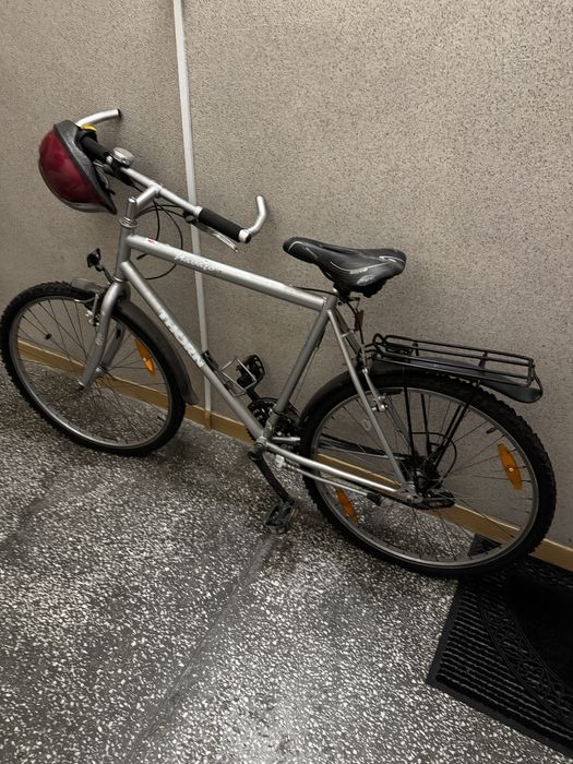 Sprzedam  rower gorski. Kask gratis