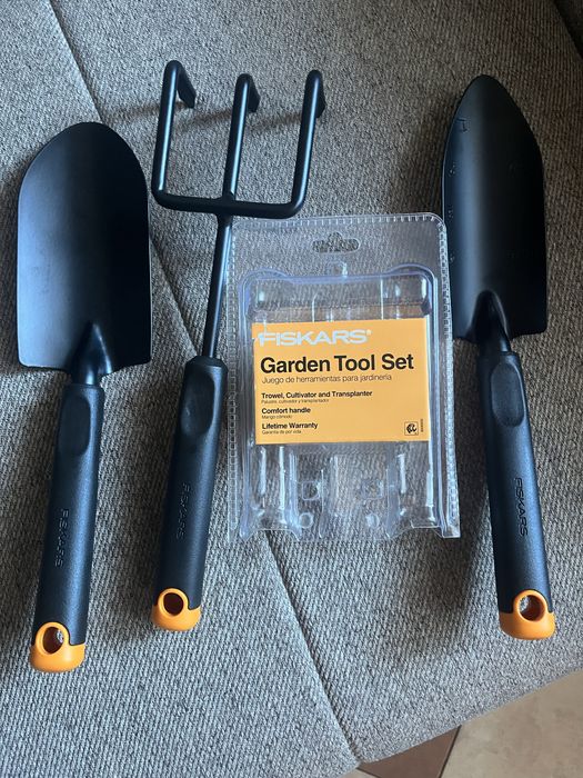 Zestaw narzędzi ogrodowych Fiskars