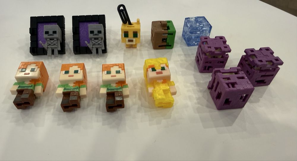 Фігурки Kinder minecraft / Кіндер майнкрафт