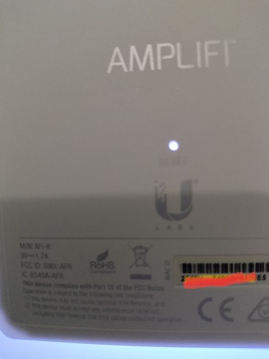 Маршрутизатор Ubiquiti AmpliFi Mesh Router (AFI-R)