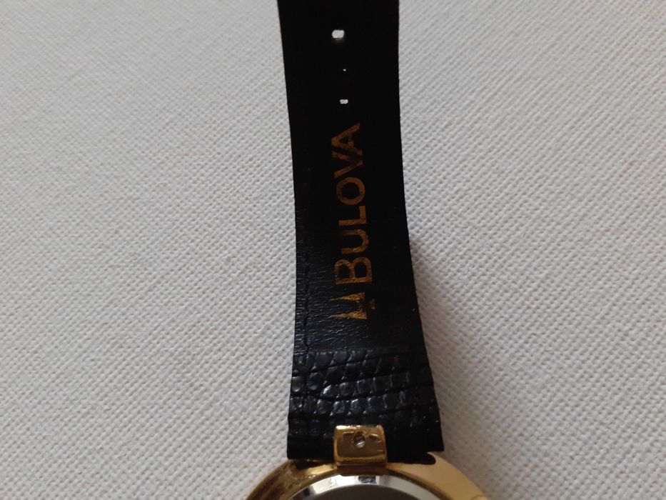 Relógio suíço Bulova senhora