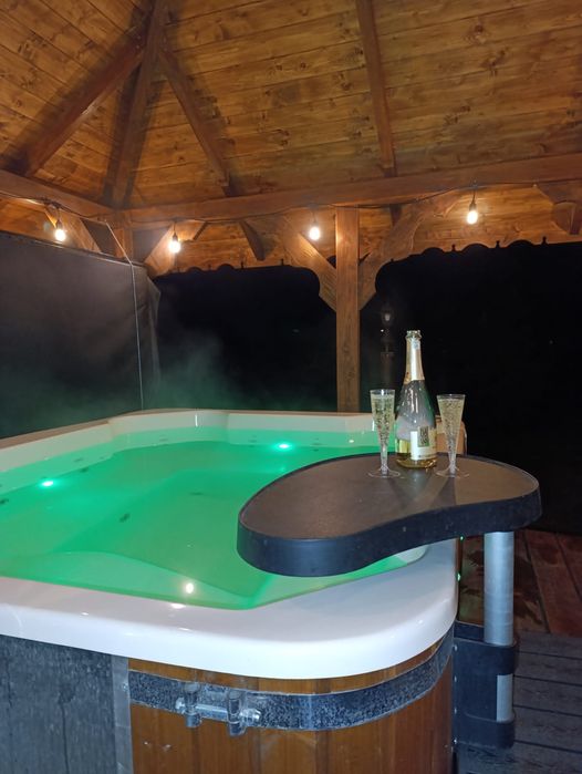 Wolne  MAZURY BALIA jacuzzi całoroczny