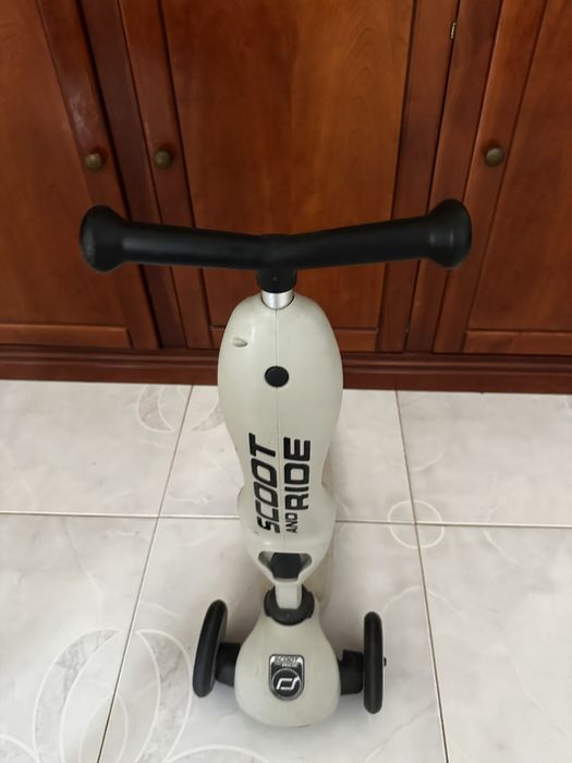 Trotinete Scoot and Ride para criança