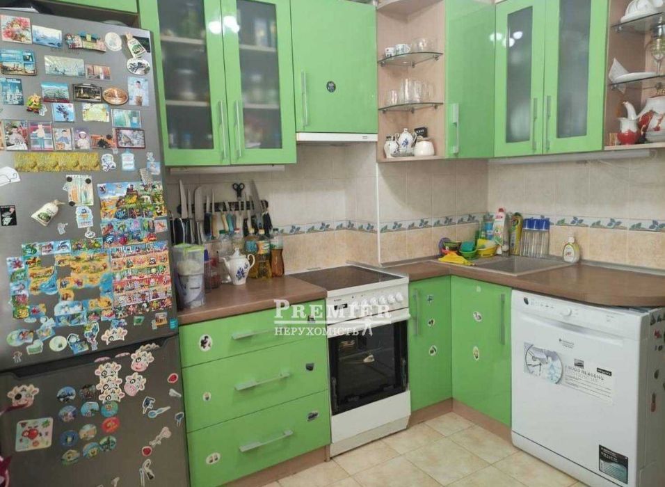 Продам 3-х кімнатну квартиру на Сахарова