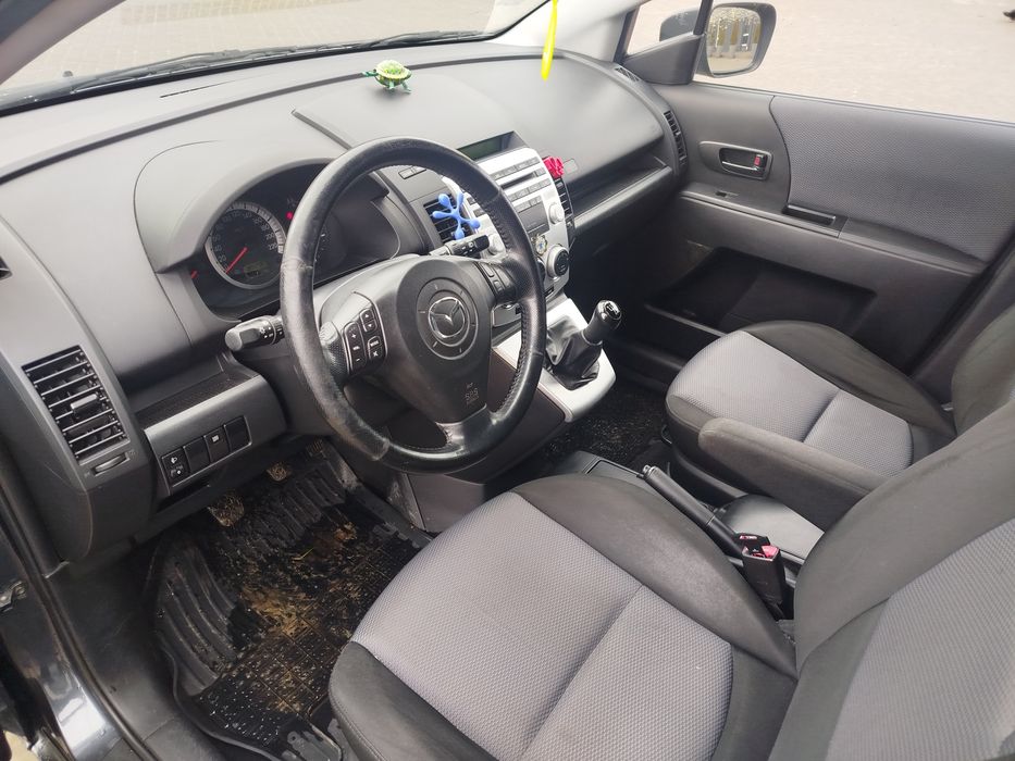 Mazda 5 2.0дизель 7-місць