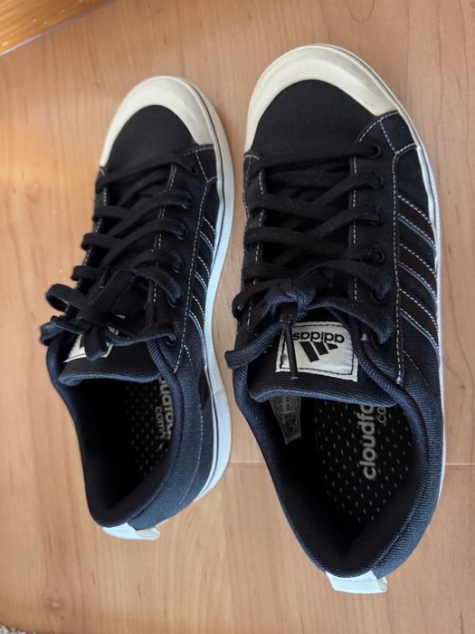 Sapatos Adidas 42