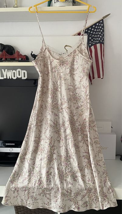 4E koszula XL satynowa satyna kwiaty urocza długa maxi Marks Spencer
