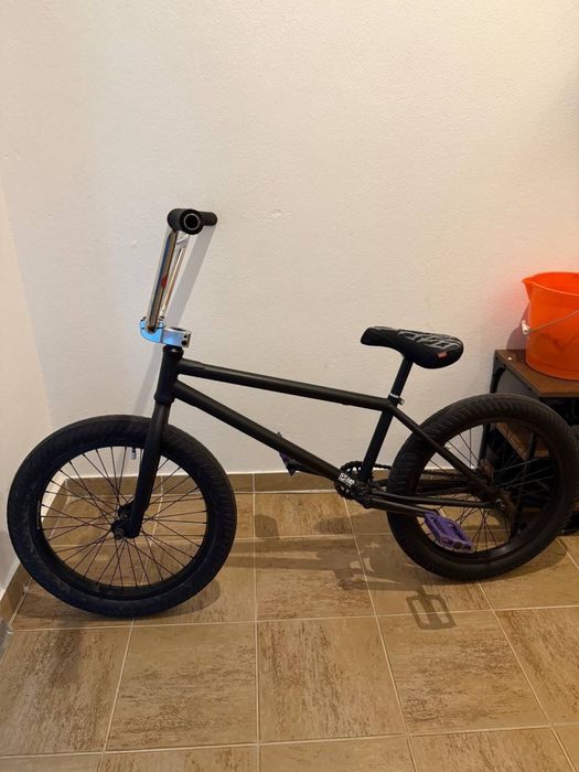 Кастомный БМХ BMX на основе Flybikes Neutron 20.75 RHD