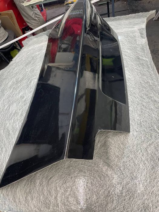 Крышка багажника БМВ Е36 седан.