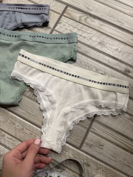 Набір трусів жіночих victoria’s secret