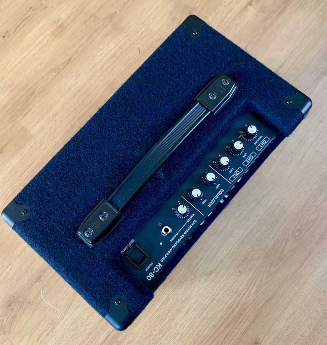 Amplificador de teclados Roland KC-80