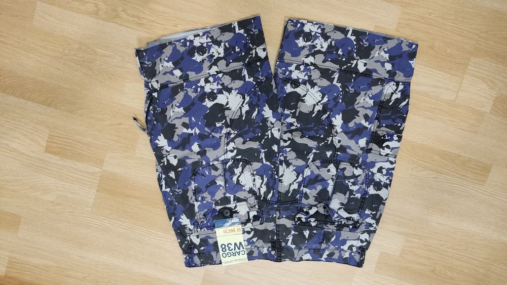 Продам Карго-Шорти-W38.Нові.