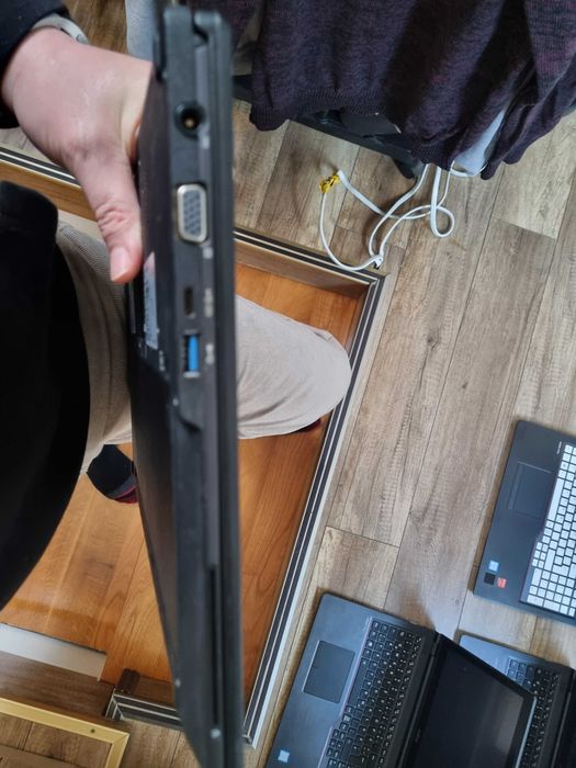 10 sztuk laptopów i5/ddr4/15,6" fullhd dotykowa