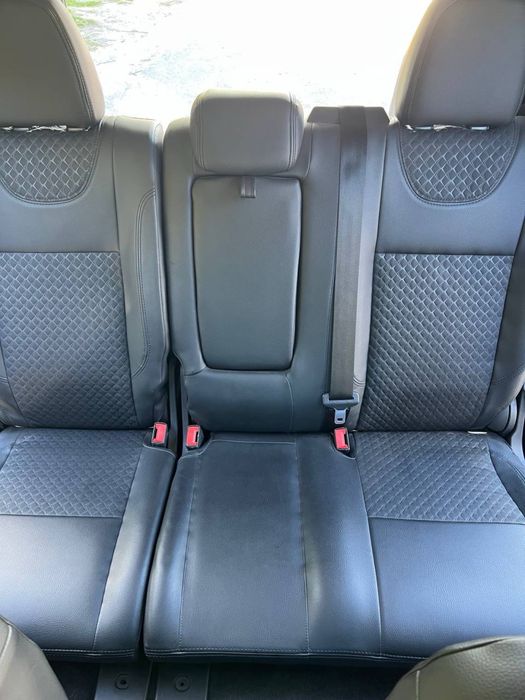 Ford Escape 2015 року