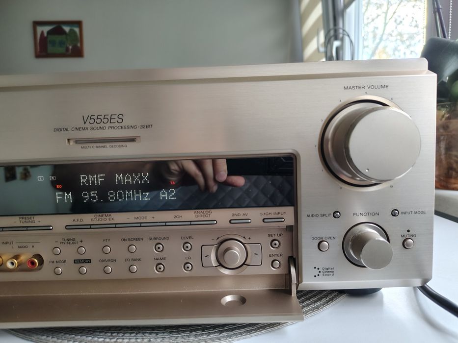 Wzmacniacz Sony STR-V555ES