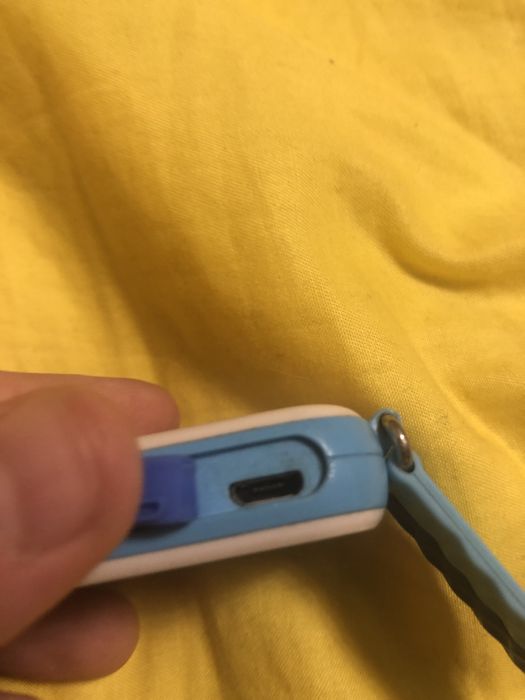 Продам оригінальний дитячі смарт-годиник