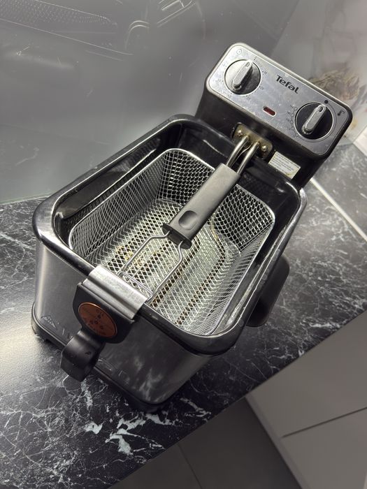 Frytkownica Tefal: Filtra Pro Inox & Design (FR 5101)