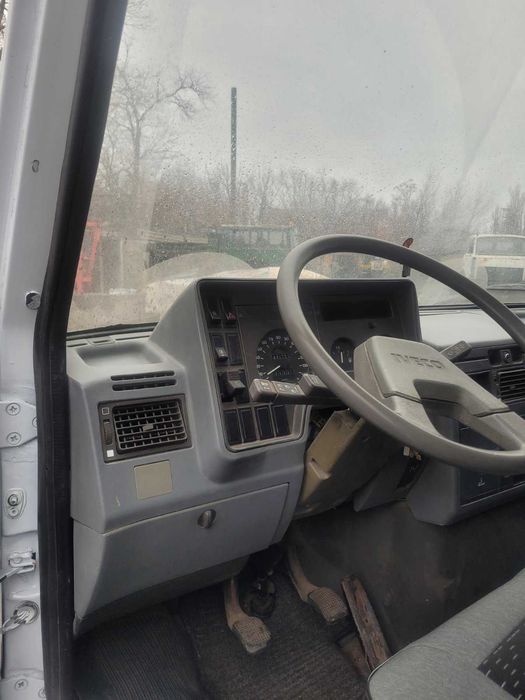 IVECO turbo daily cамоскид