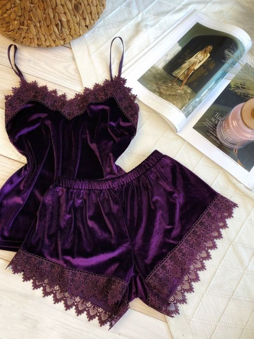 Бархатный - набор майка шорты плотное кружево