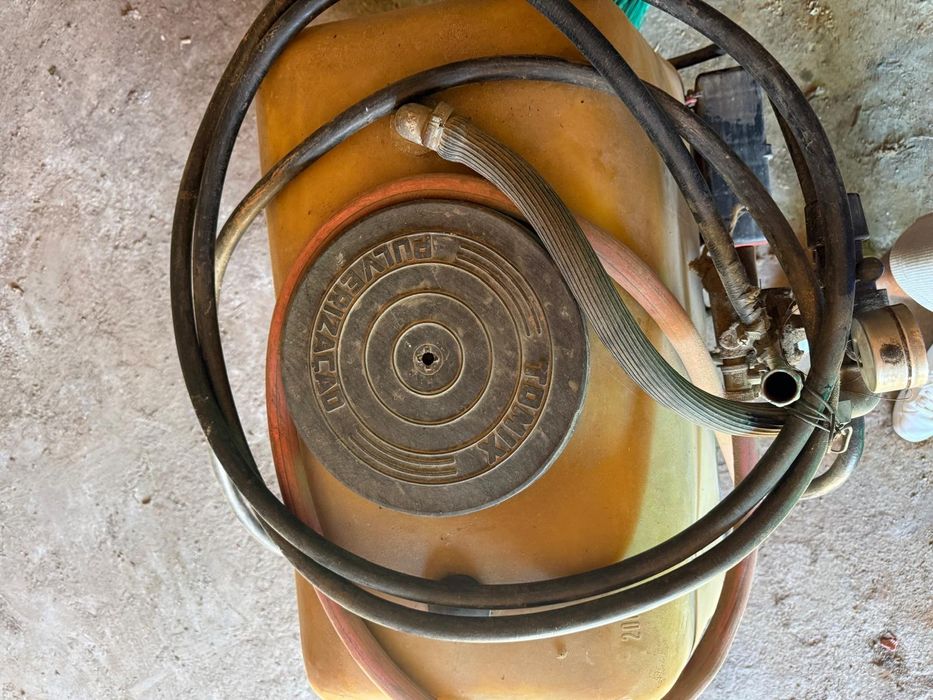 Pulverizador tomix 200litros para trator